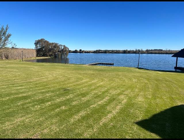 4HA FARM FOR SALE IN DRIEFONTEIN